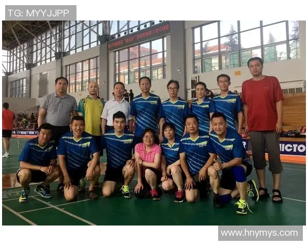 深圳羽毛球队与西安羽毛球队赛后复盘分析个人能力对比与表现总结